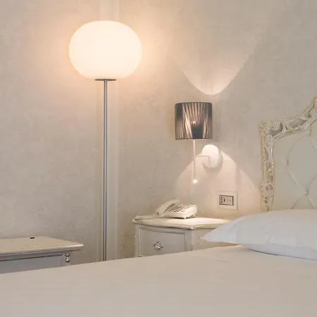 Palazzo Favacchio - Patane 3*