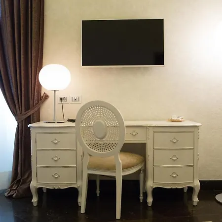 Hotel Palazzo Favacchio - Patane