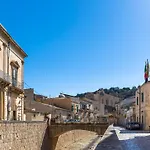 호텔 Palazzo Favacchio - Patane