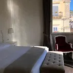 호텔 Palazzo Favacchio - Patane 3*